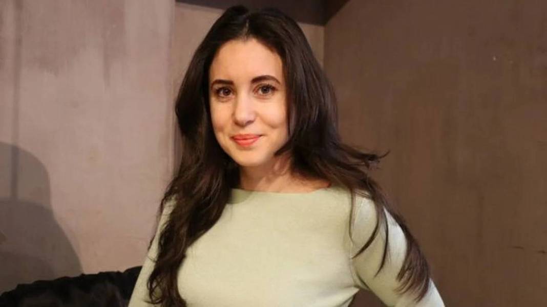 Şarkıcı Karsu Dönmez'in acı günü! Hayranları gelen haberle kahroldu :'Nur içinde uyu' diyerek duyurdu... 4